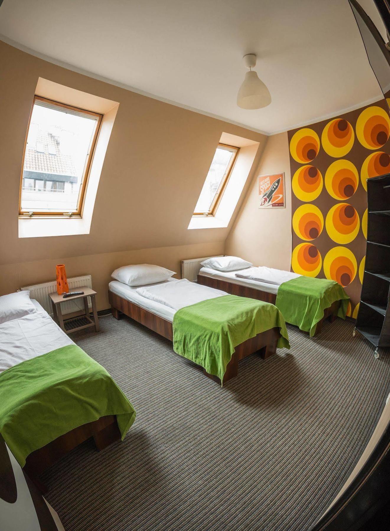Glow Hostel Breslavia Exterior foto